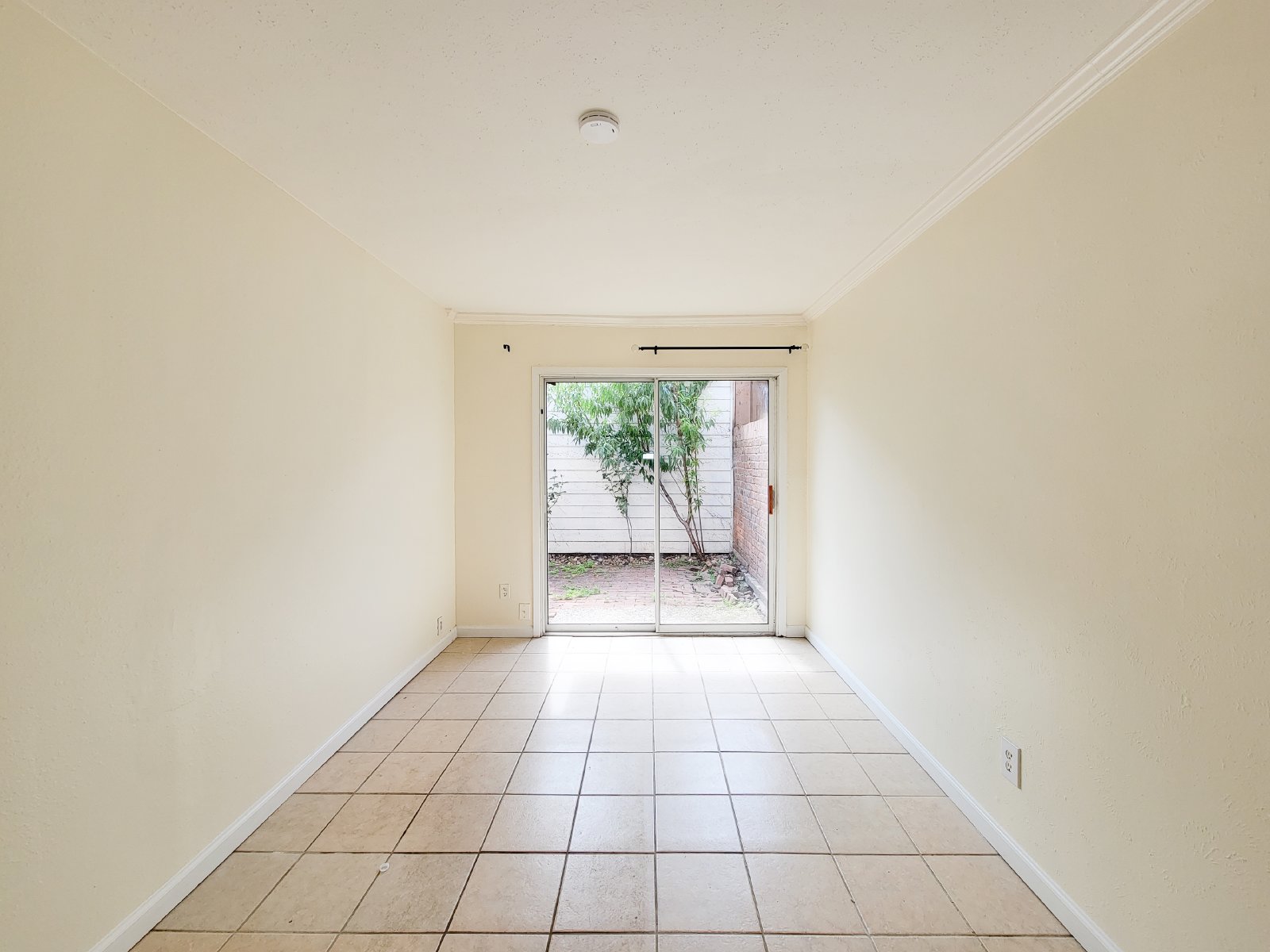 3 Bed Townhome for Rent in Houston TX 77098 – Upper Kirby property image