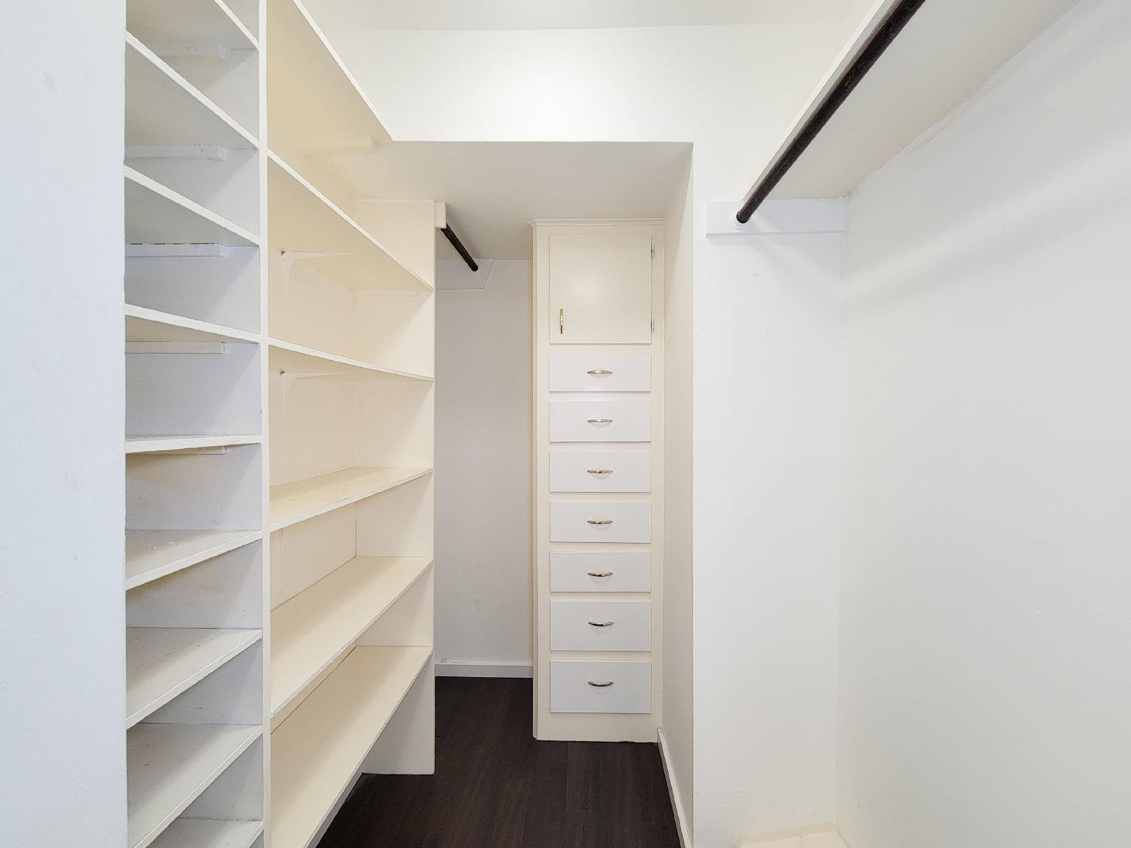 3 Bed Townhome for Rent in Houston TX 77098 – Upper Kirby property image