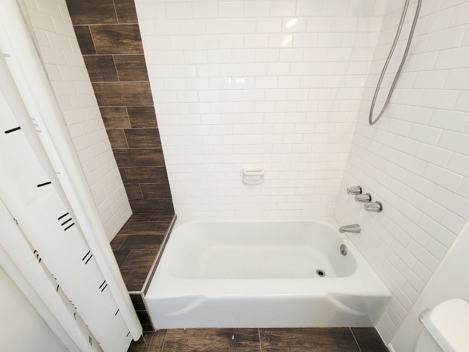 3 Bed Townhome for Rent in Houston TX 77098 – Upper Kirby property image