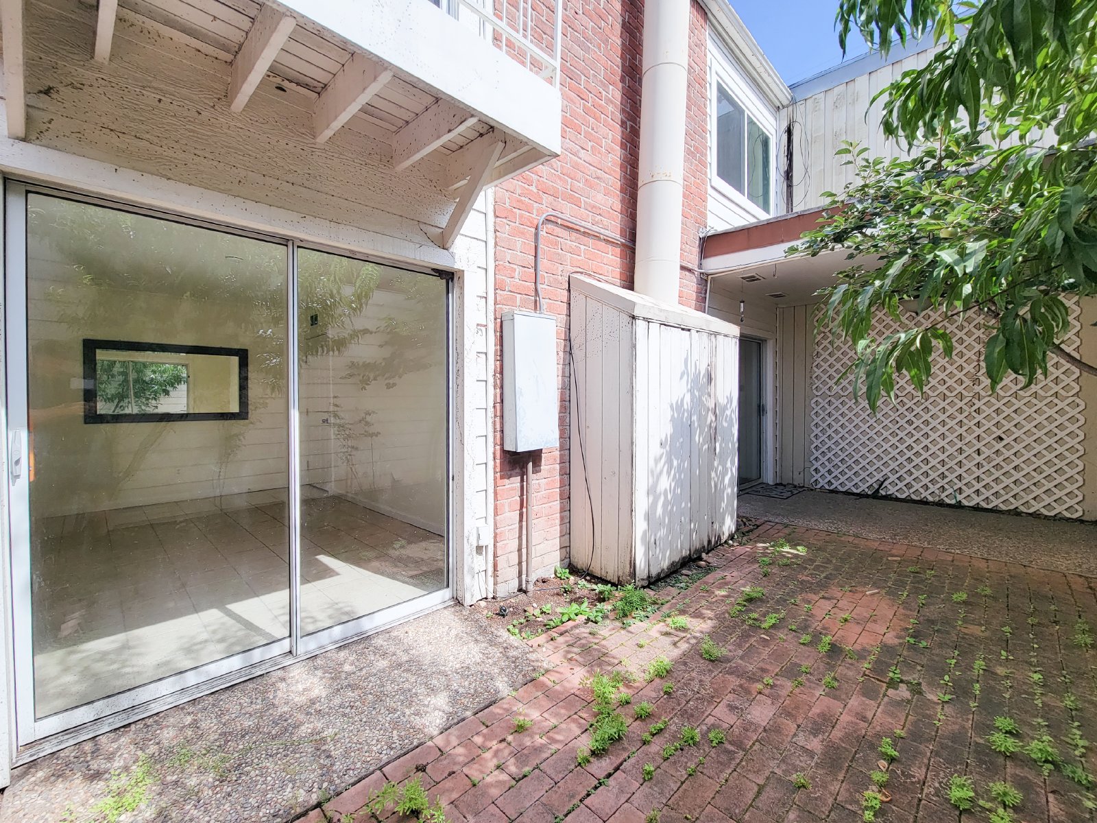 3 Bed Townhome for Rent in Houston TX 77098 – Upper Kirby property image