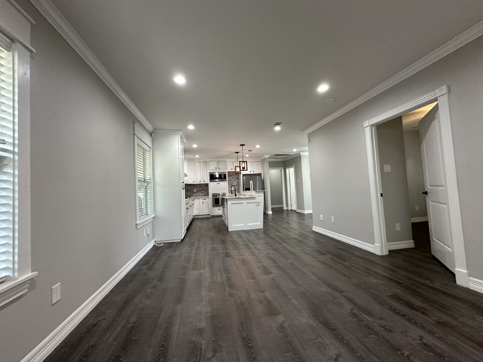 3 Bed Craftsman Bungalow for Rent in Houston TX 77009 – Brooke Smith property image