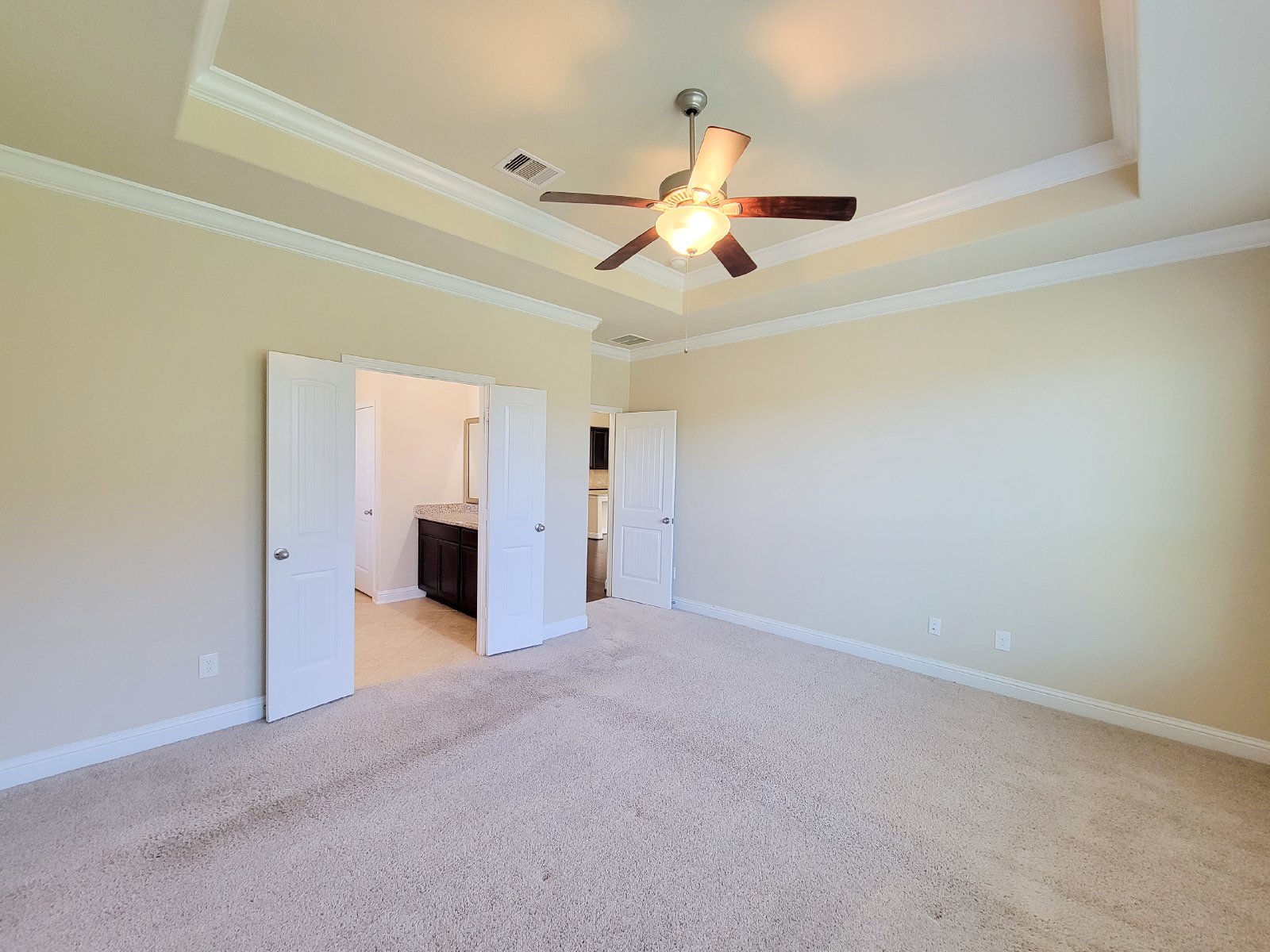 3 Bed Single-Family Home for Rent in Fulshear TX 77441 – Churchill Farms Sec 9 property image