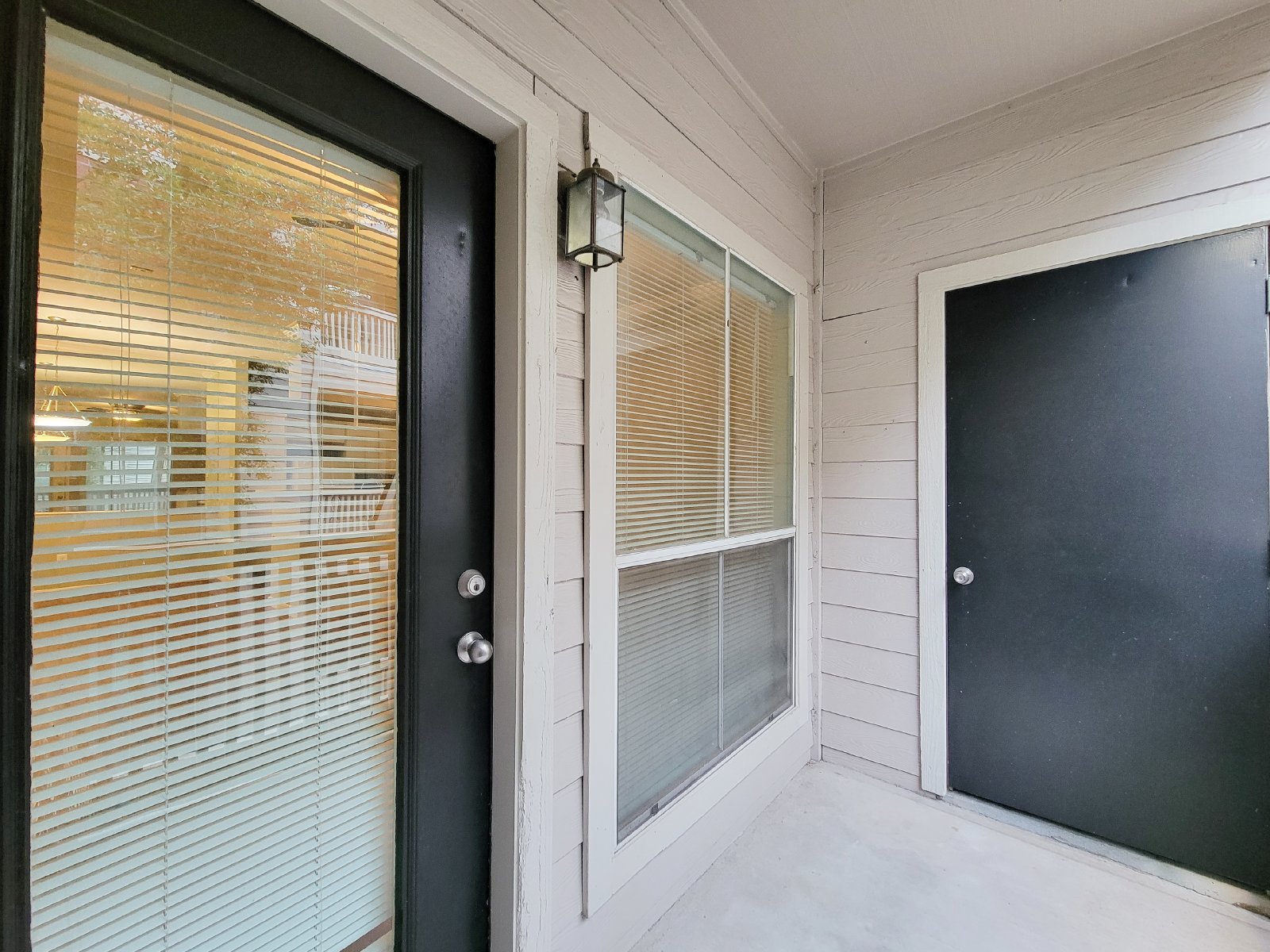 2 Bed Condo for Rent in Houston TX 77054 Near Medical Center + METRORail property image