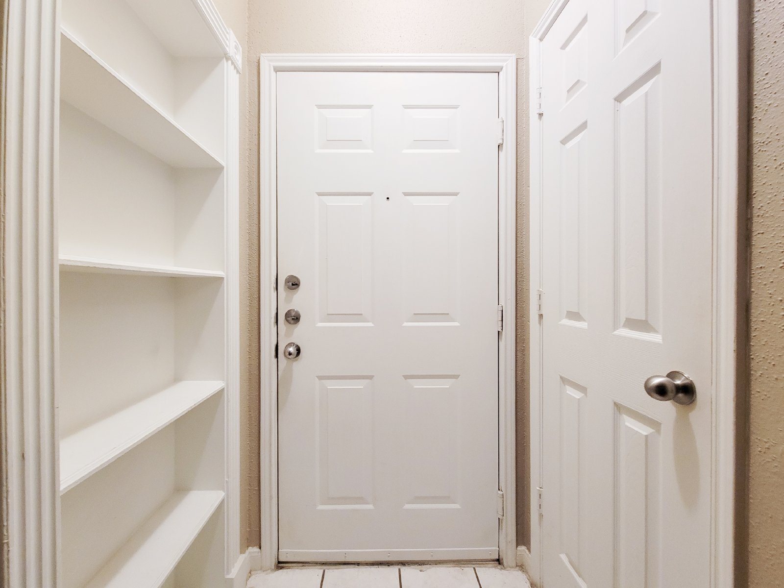 2 Bed Condo for Rent in Houston TX 77054 Near Medical Center + METRORail property image