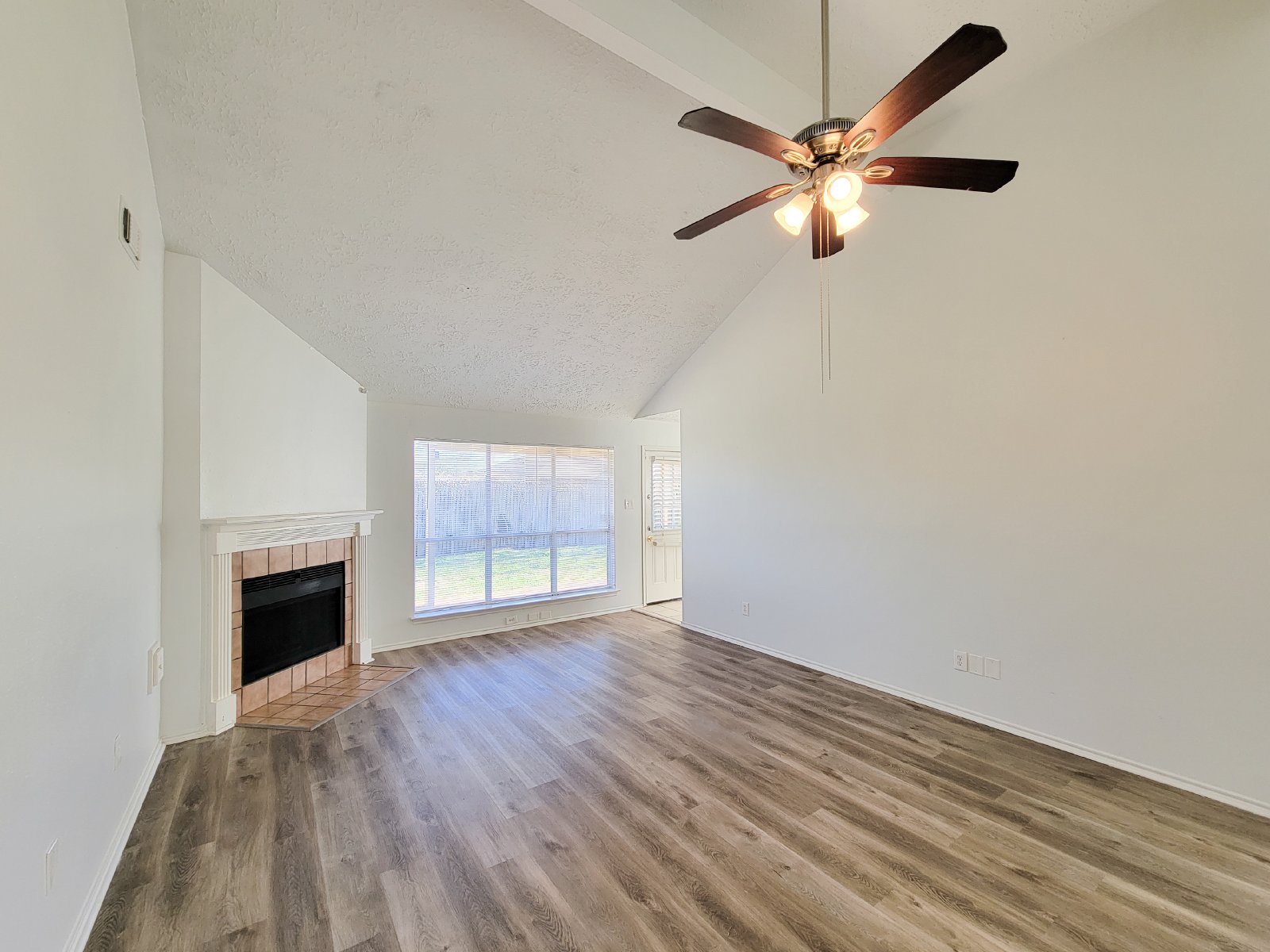 4 Bed Single-Family Home for Rent in Humble TX 77338 – Kenswick Sec 06 property image