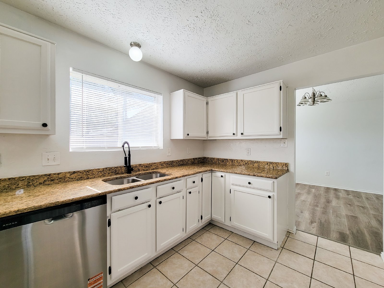 4 Bed Single-Family Home for Rent in Humble TX 77338 – Kenswick Sec 06 property image