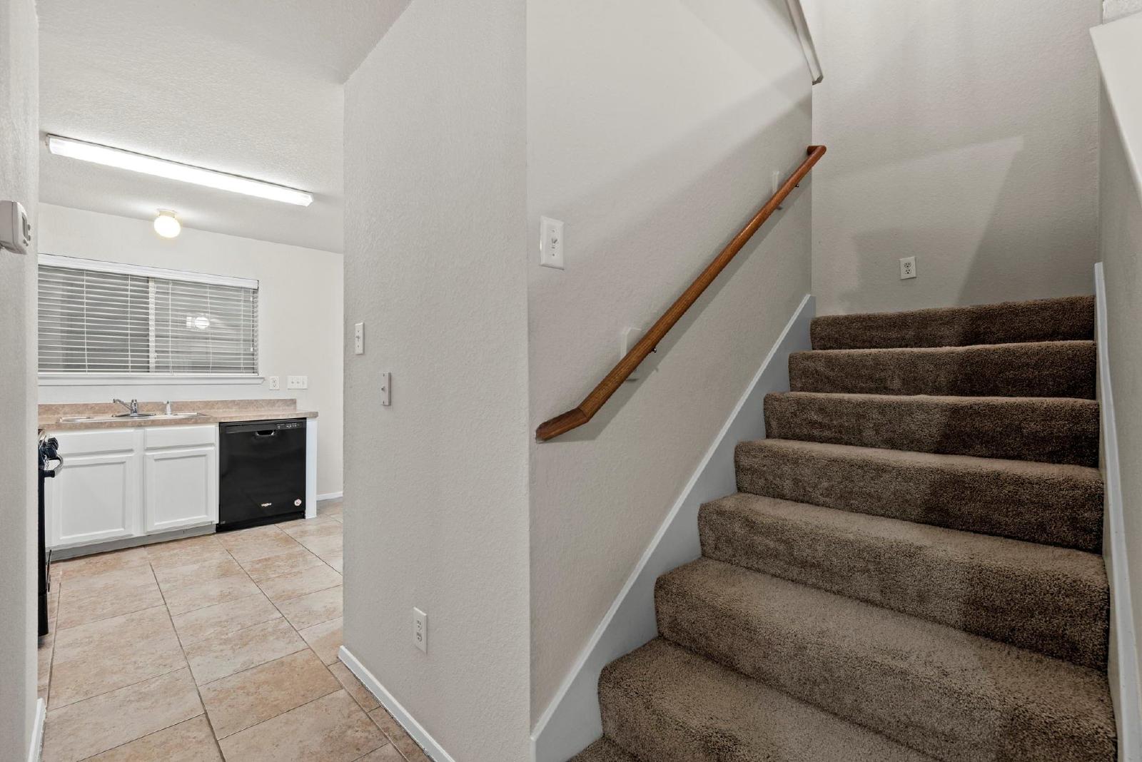 4 Bed Single-Family Home in City Park 77047 with Detached 2-Car Garage property image