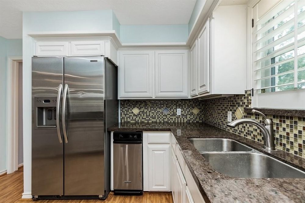 4-Bed Single-Family Home for Rent in Sugar Land 77479 – Riverstone Community property image