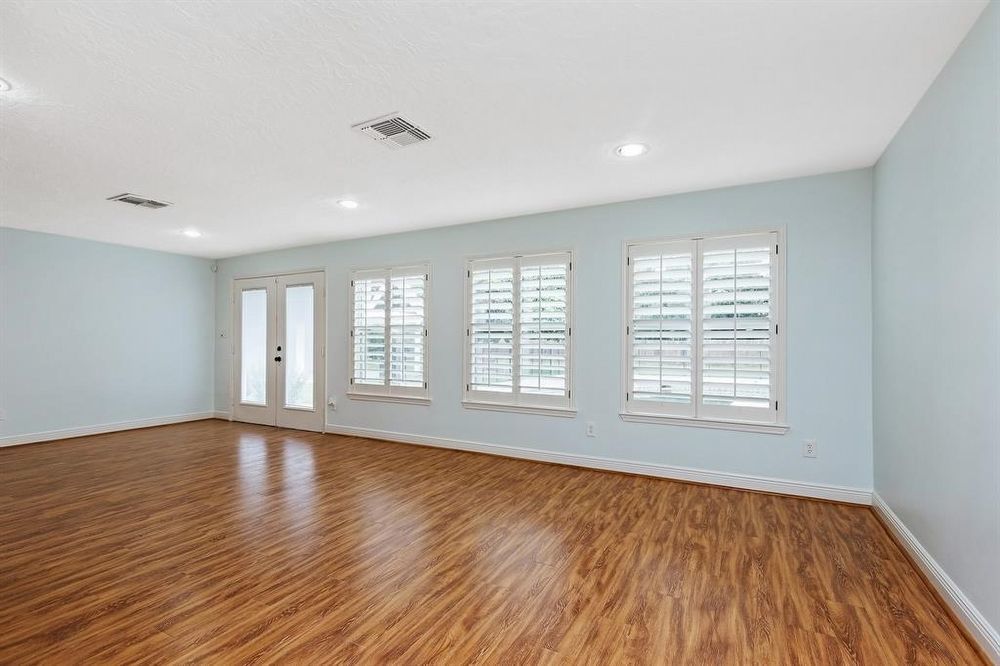 4-Bed Single-Family Home for Rent in Sugar Land 77479 – Riverstone Community property image