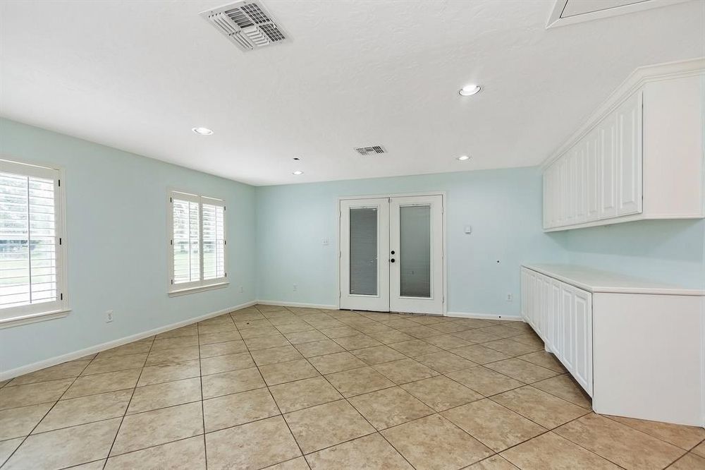 4-Bed Single-Family Home for Rent in Sugar Land 77479 – Riverstone Community property image