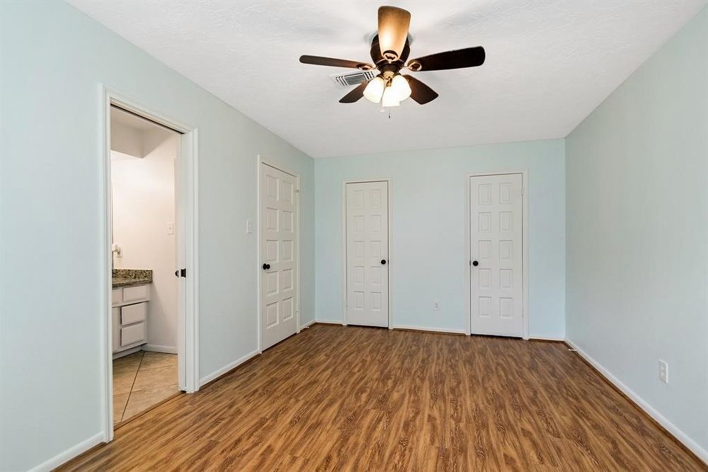 4-Bed Single-Family Home for Rent in Sugar Land 77479 – Riverstone Community property image