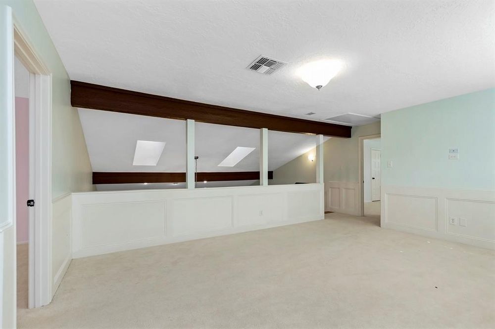 4-Bed Single-Family Home for Rent in Sugar Land 77479 – Riverstone Community property image