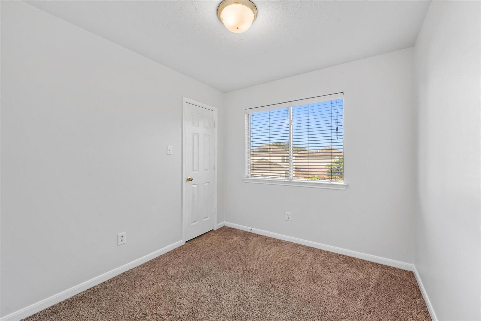 4-Bed 2.5-Bath Home for Rent in Katy (77449) – Cypress Meadow property image